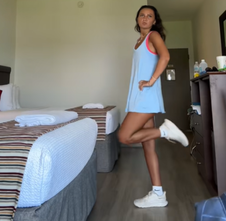 Alina M.  ⭐️⭐️⭐️⭐️☆